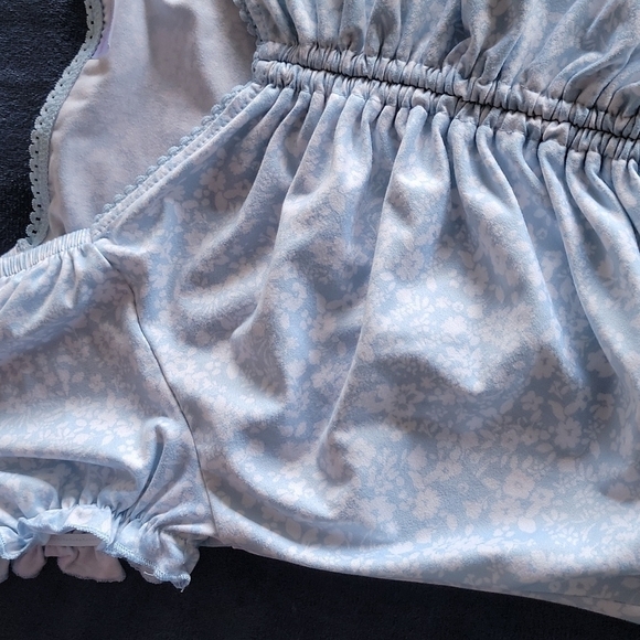 Crop top with puff sleeve - Picture 8 of 9